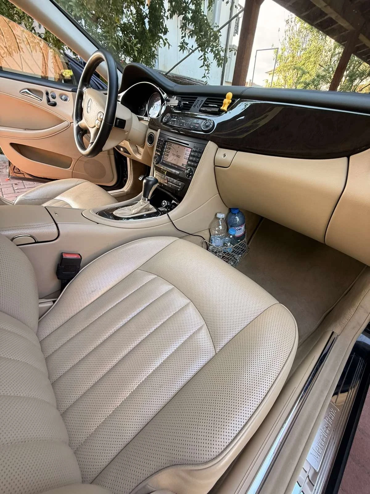 Mercedes-Benz CLS 320, снимка 10 - Автомобили и джипове - 54755891