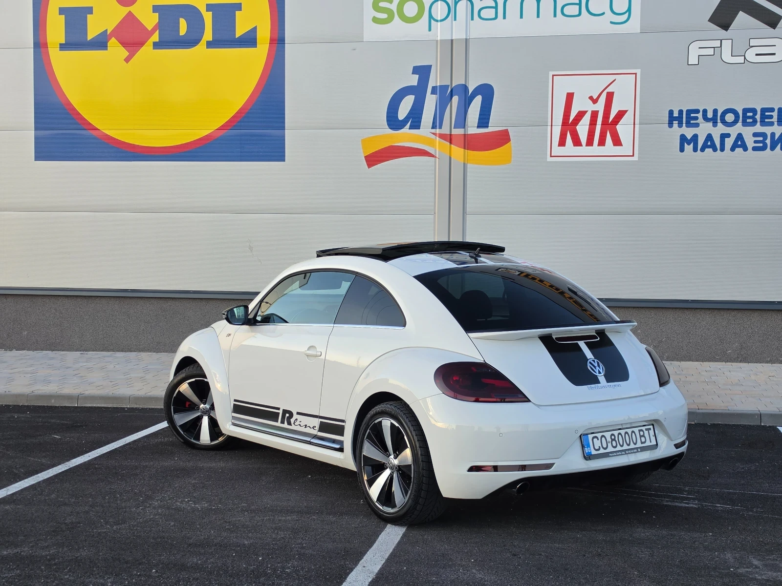 VW Beetle R-Line / 75000KM, снимка 7 - Автомобили и джипове - 54974369