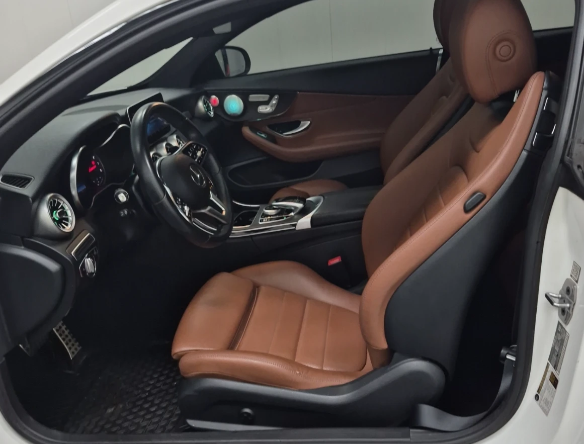 Mercedes-Benz C 300 AMG| 64к км* Facelift* Ambient* Coupe* Burmerster*, снимка 8 - Автомобили и джипове - 55517801