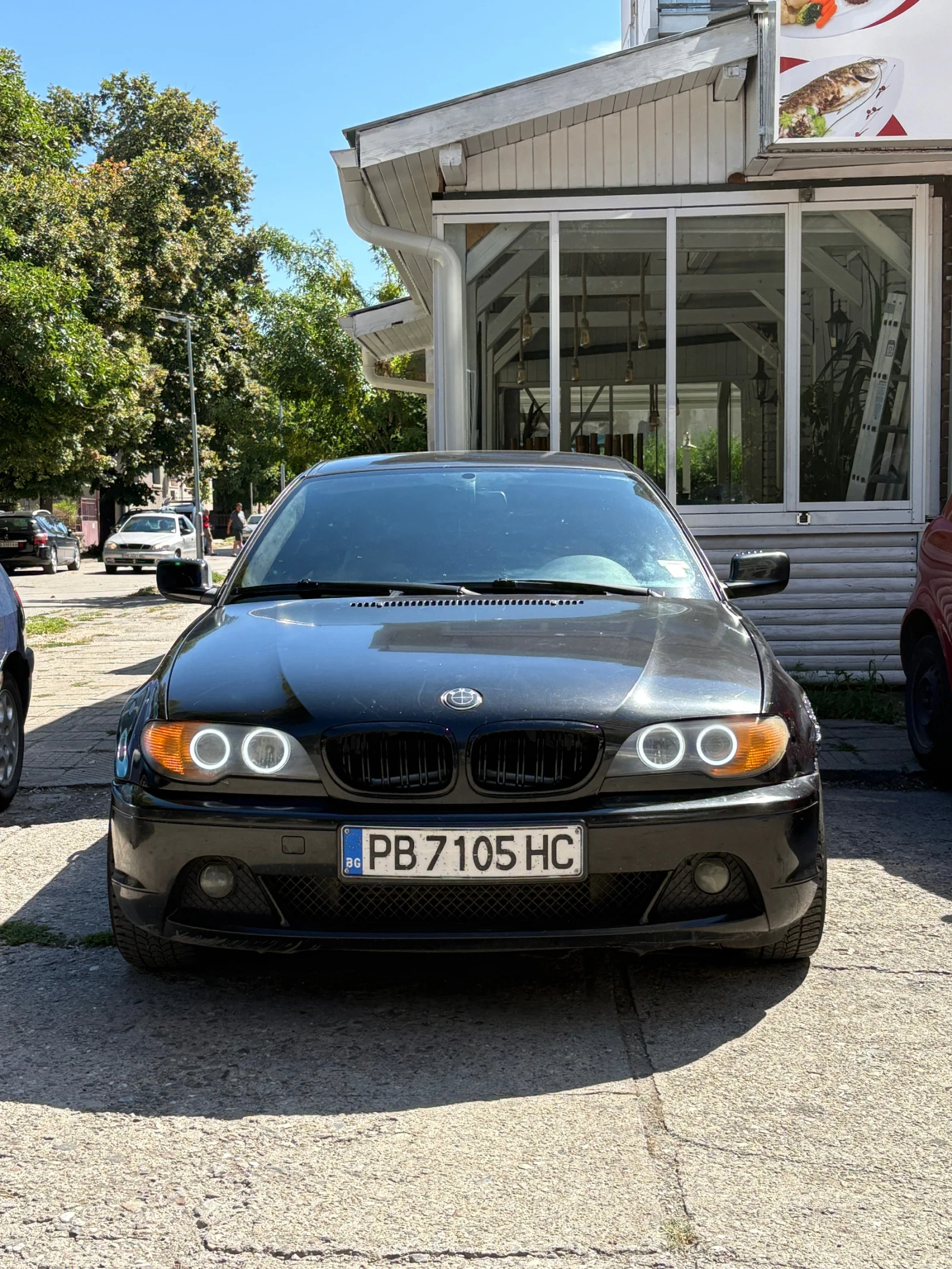 BMW 320