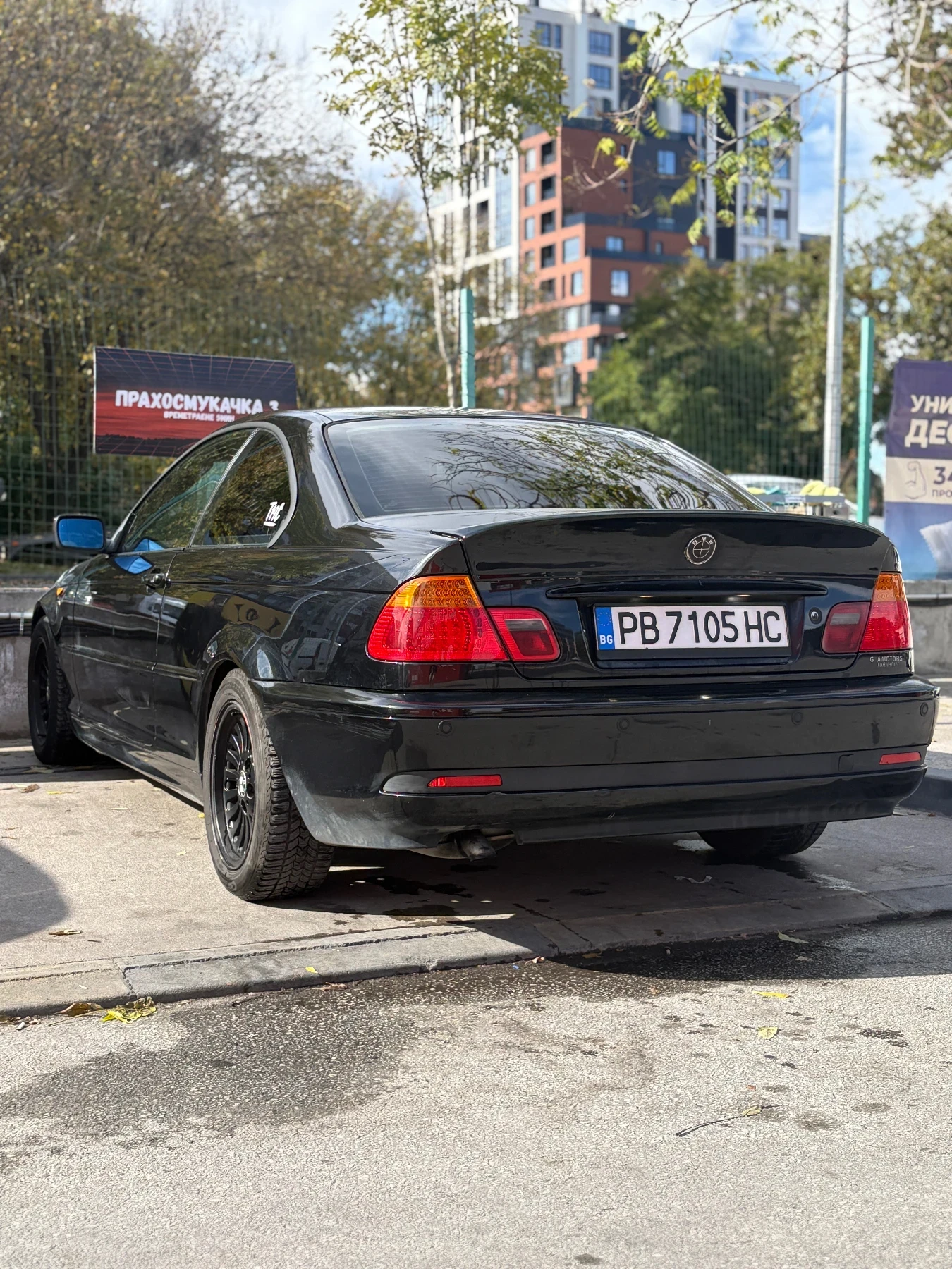BMW 320, снимка 3 - Автомобили и джипове - 55644702