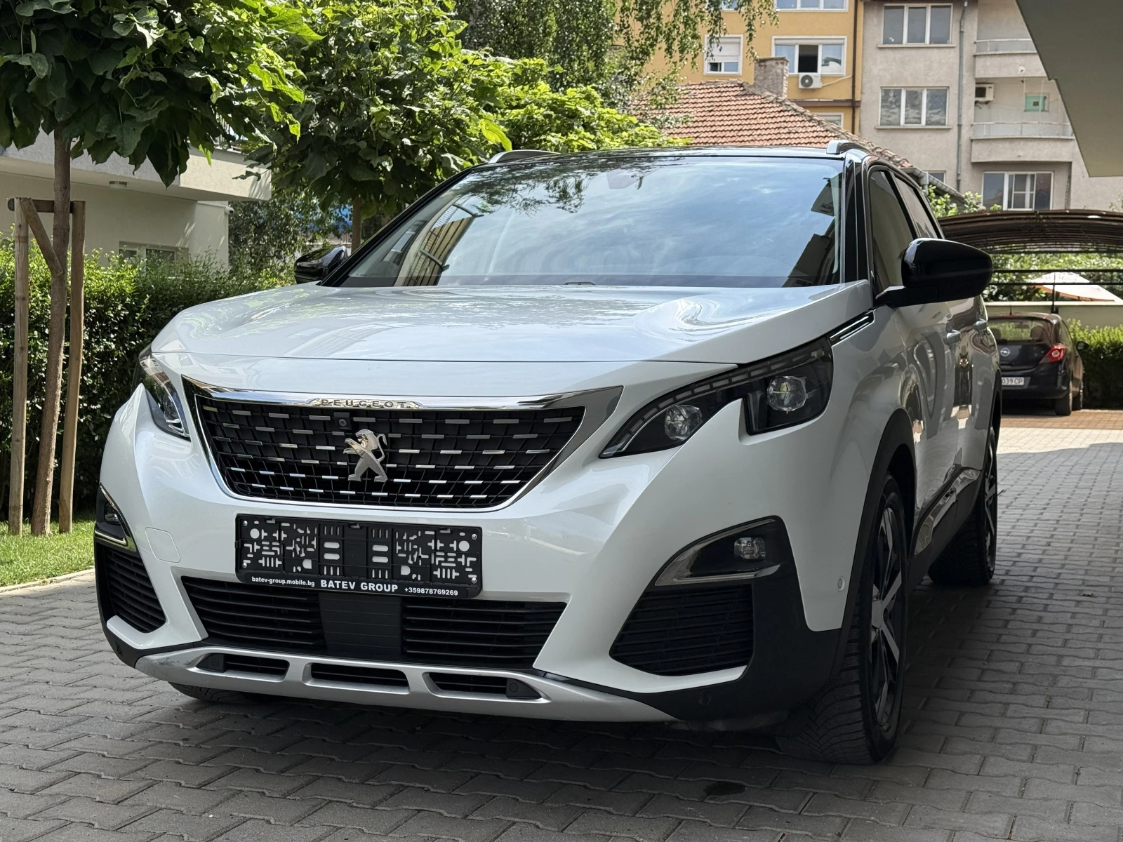 Peugeot 5008 GT-LINE-AVTOMAT-7м-DIGITAL-COCPIT-ШВЕЙЦАРИЯ