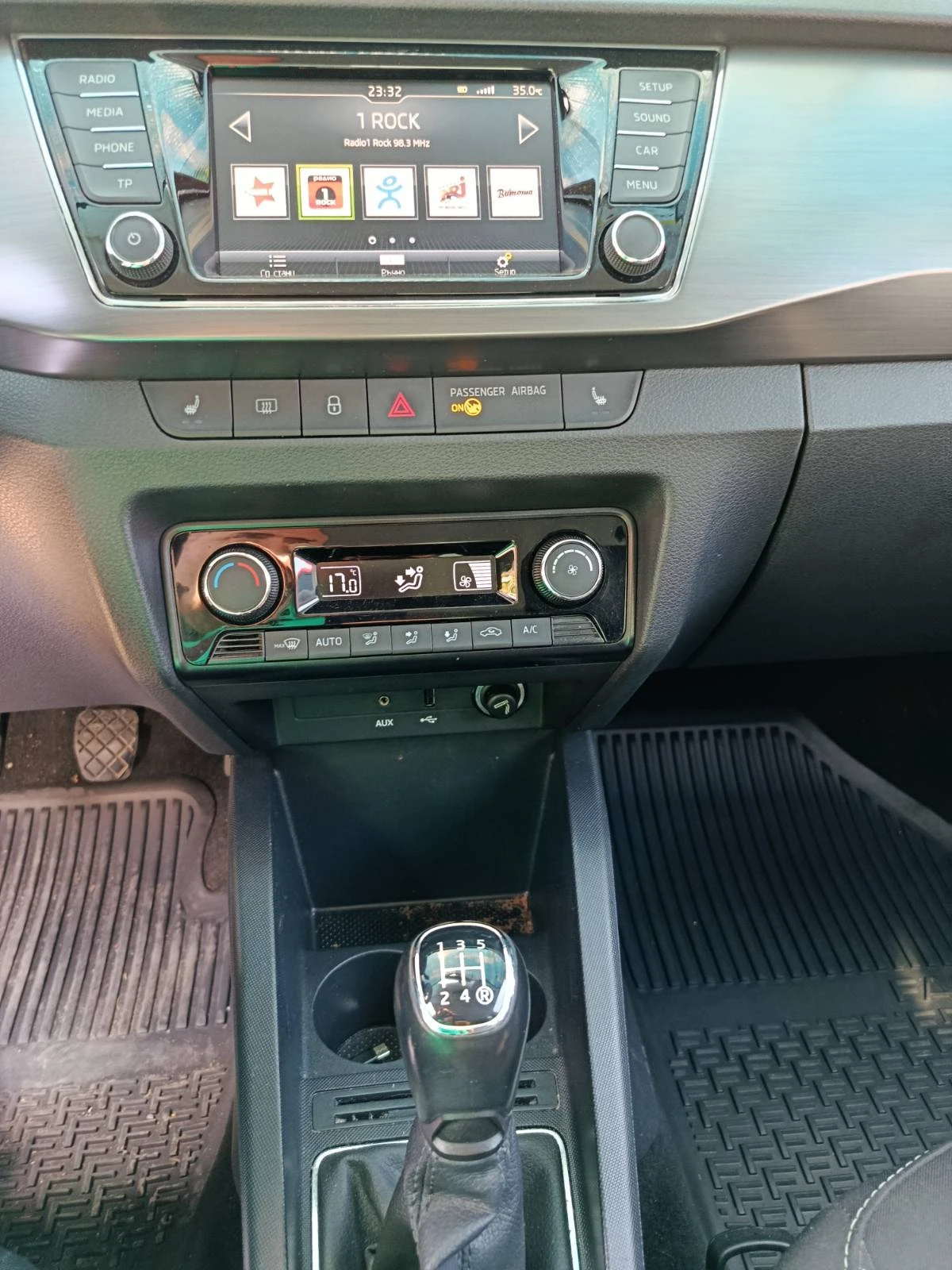 Skoda Fabia 1.0 ГАЗ, 93000km, снимка 10 - Автомобили и джипове - 55829924