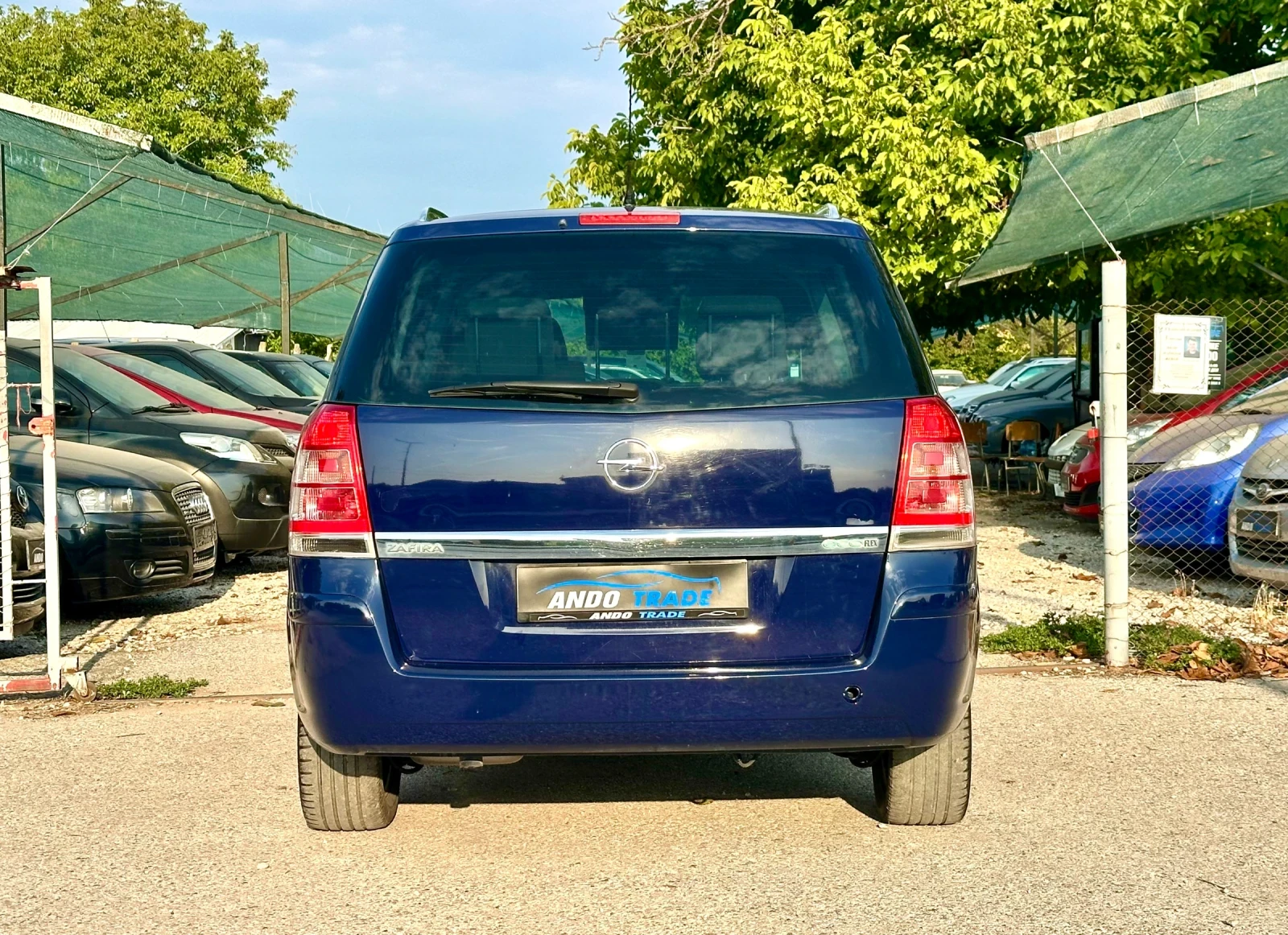 Opel Zafira 1.6 бензин, снимка 5 - Автомобили и джипове - 55930782