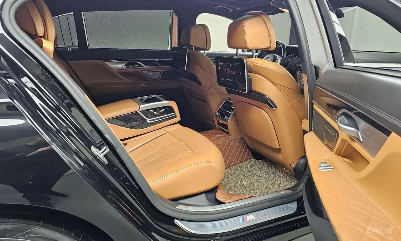BMW 730 Ld xDrive M Sport | АВТОФИНАНСИРАНЕ, снимка 11 - Автомобили и джипове - 56184892