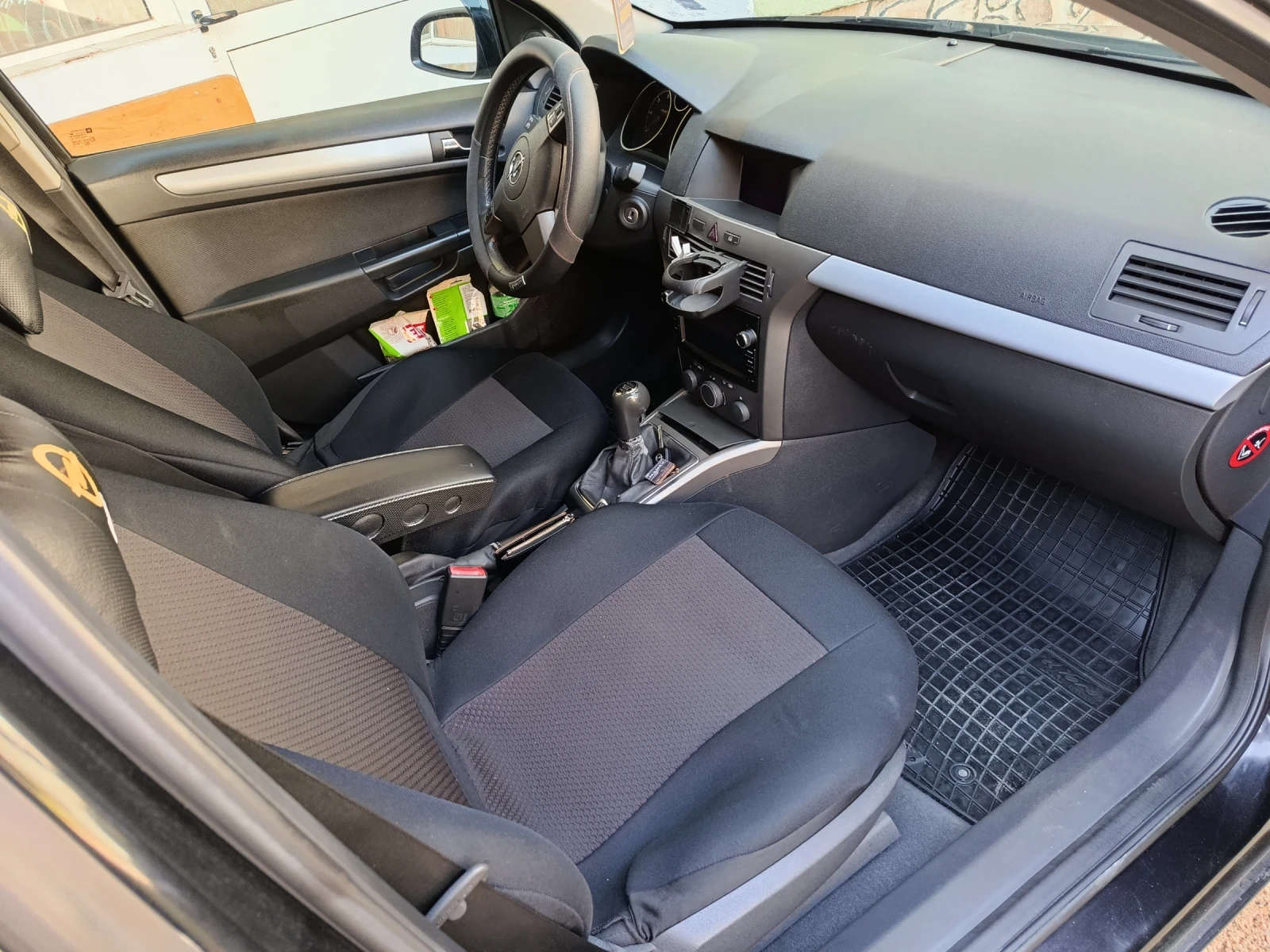 Opel Astra 1.9, снимка 5 - Автомобили и джипове - 56394717