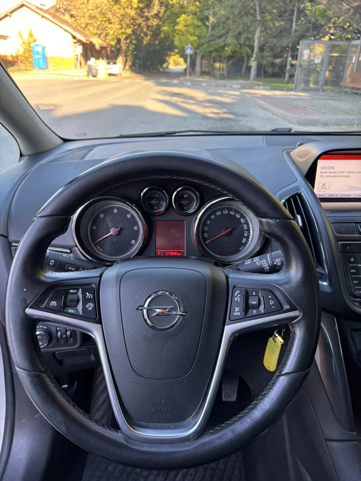 Opel Zafira TOURER 2.0 CDTI 6+ 1 ����� ���� 6� - ��� ����   | Mobile.bg � ����������� 12