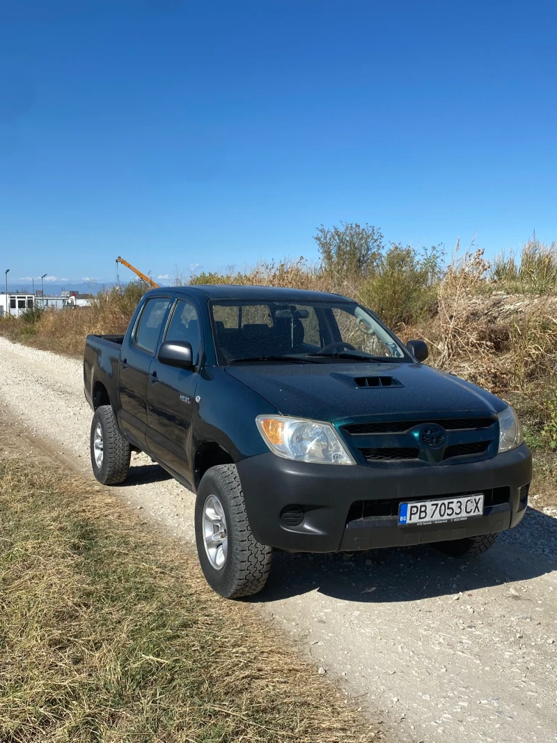 Toyota Hilux 4x4 , снимка 1 - Автомобили и джипове - 47495087