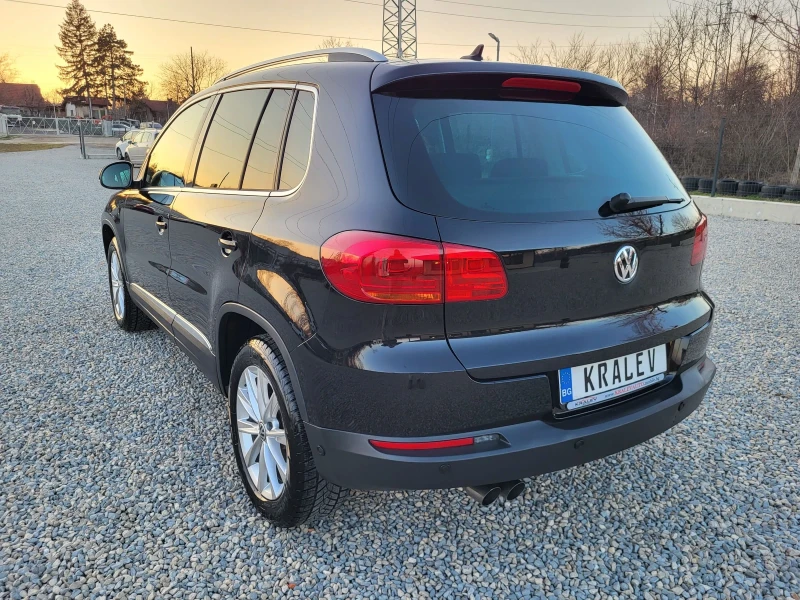 VW Tiguan 2.0TDI 4X4, снимка 3 - Автомобили и джипове - 47711855