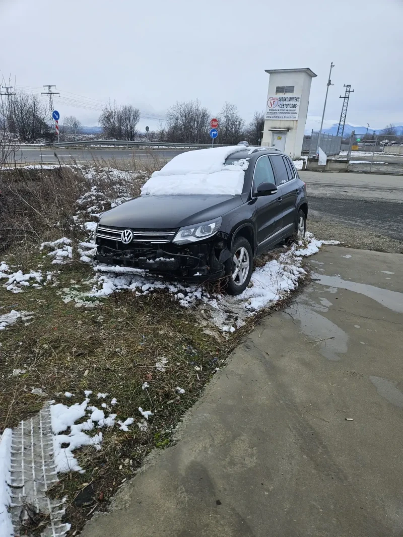 VW Tiguan, снимка 1 - Автомобили и джипове - 48655220