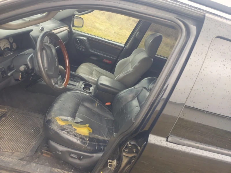 Jeep Grand cherokee 2.7 CRD, снимка 8 - Автомобили и джипове - 53285710