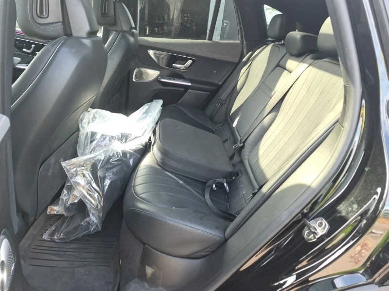 Mercedes-Benz EQE * EQE500 4MATIC * АВТОКРЕДИТ* , снимка 13 - Автомобили и джипове - 56125021
