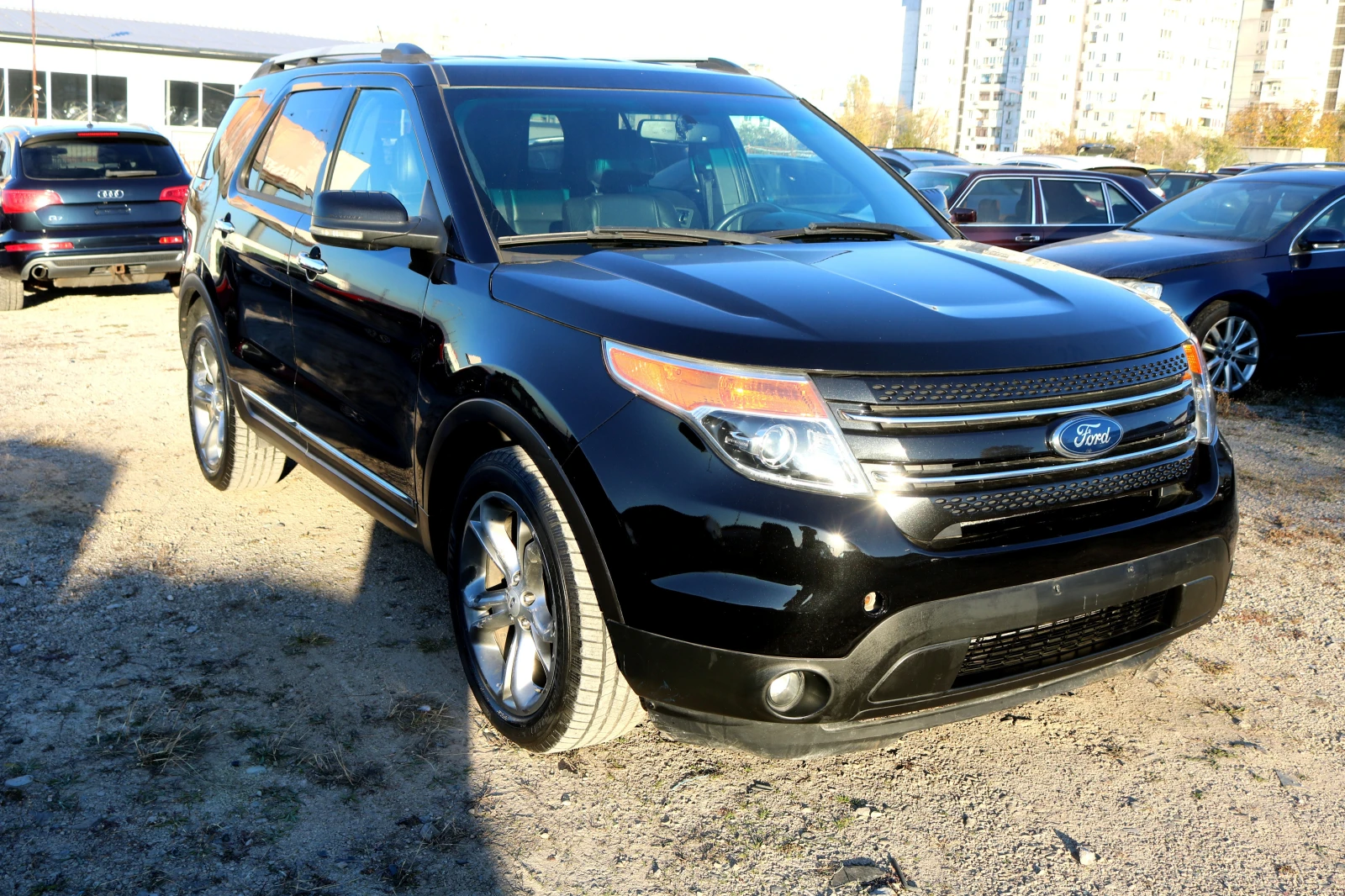 Ford Explorer Limited 3.5 V6 4x4 - изображение 3