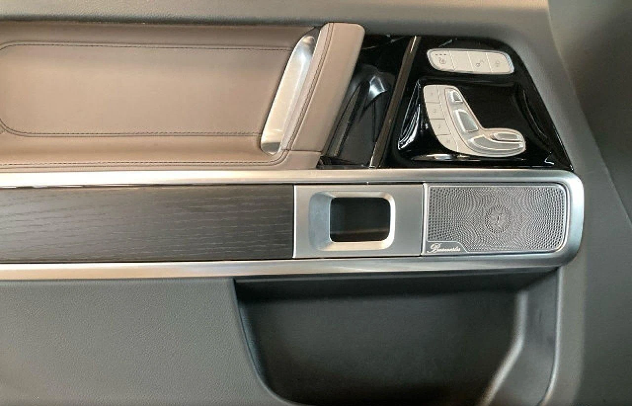 Mercedes-Benz G 580 EQ/AMG/4MATIC/MANUFAKTUR/G-TURN/BURM/360/NIGHT/ - изображение 8