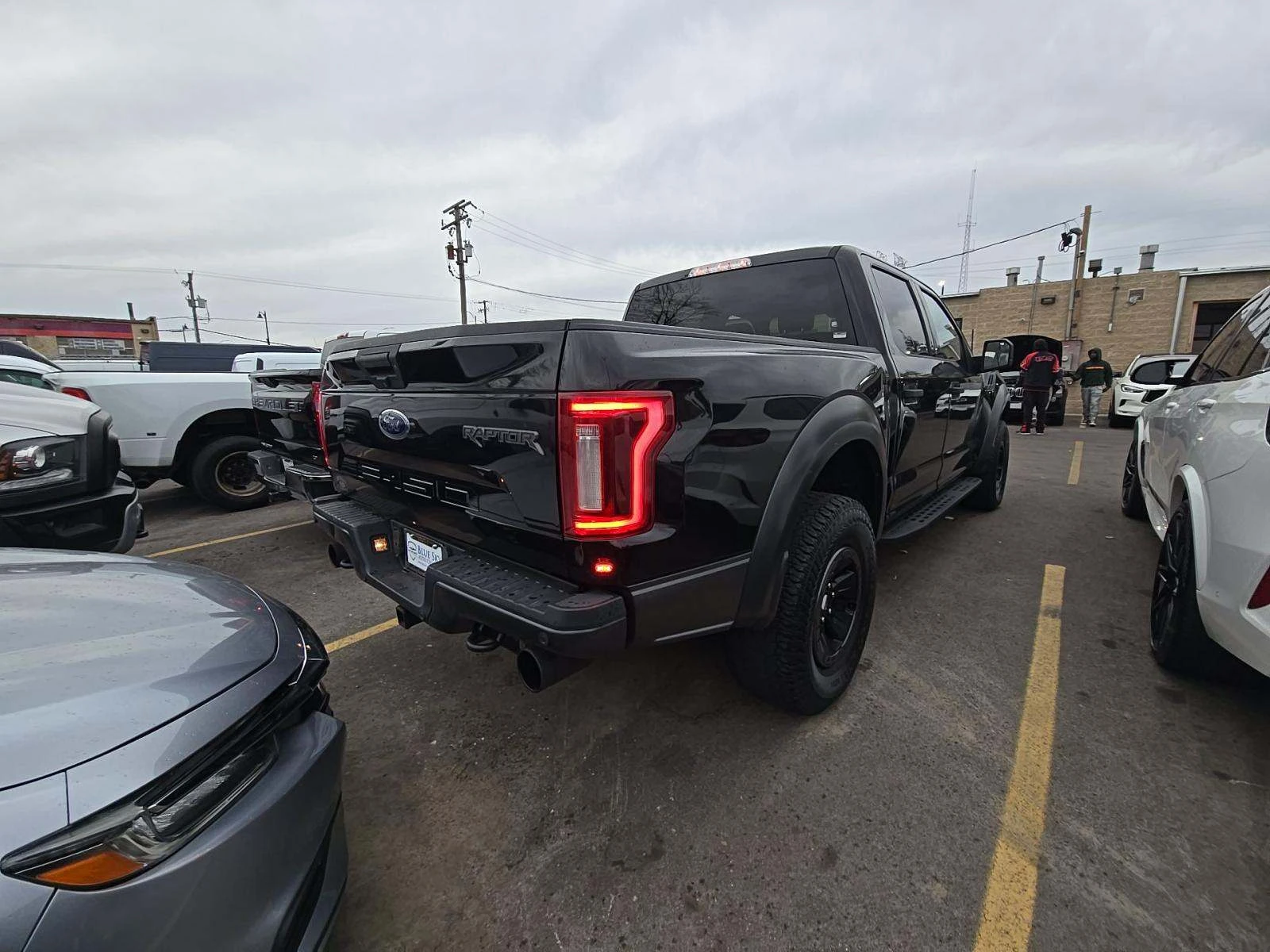 Ford F150  Raptor Crew Cab Short Bed - изображение 4