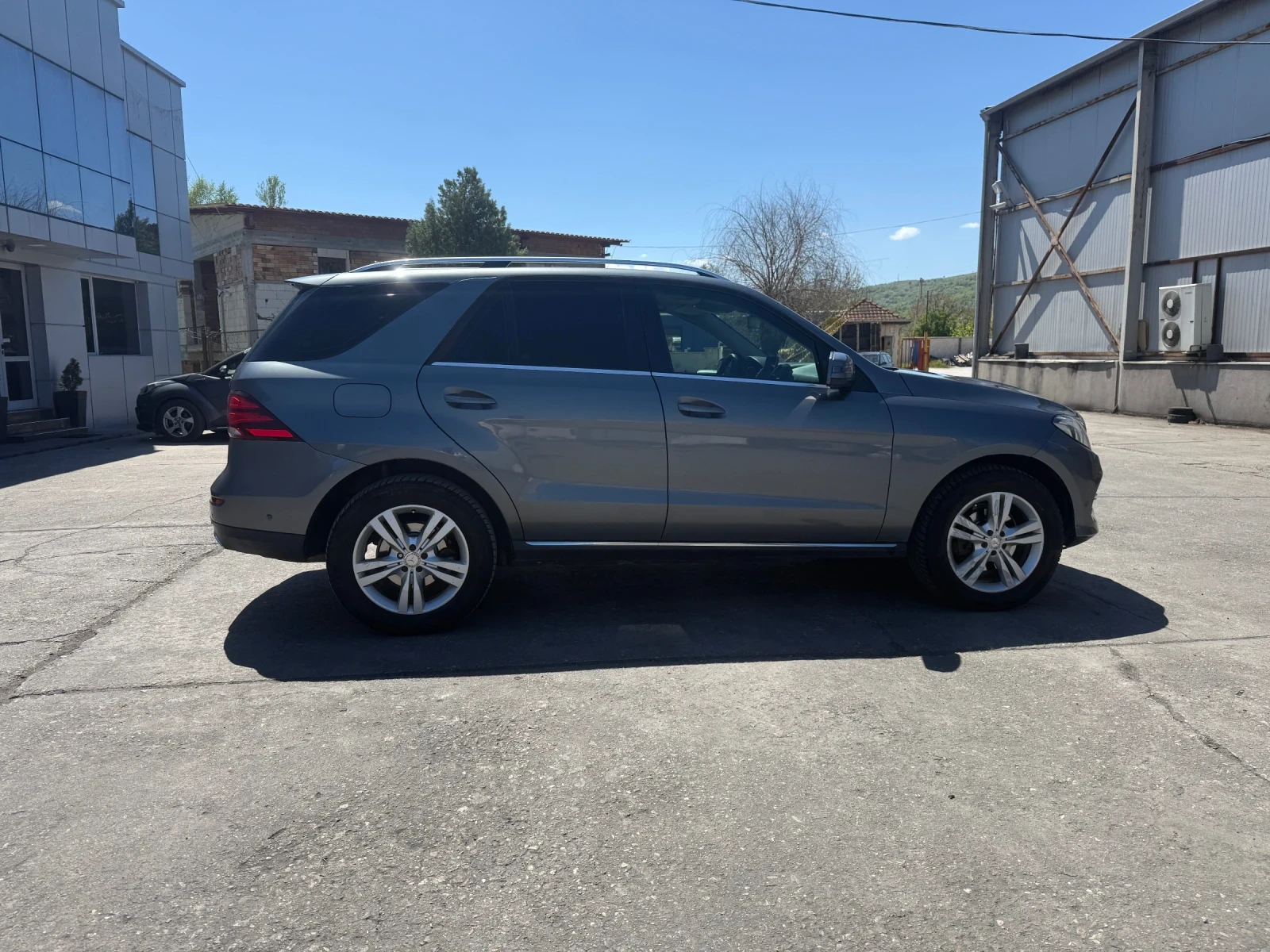 Mercedes-Benz GLE 250, снимка 5 - Автомобили и джипове - 54346299