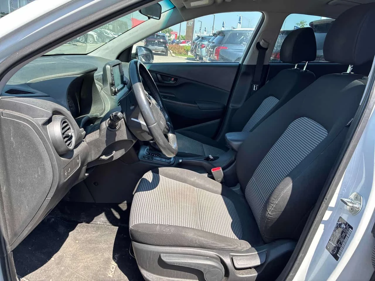 Hyundai Kona * Preferred * CARFAX * ОПЦИЯ ЗА ФИНАНСИРАНЕ , снимка 15 - Автомобили и джипове - 55508620