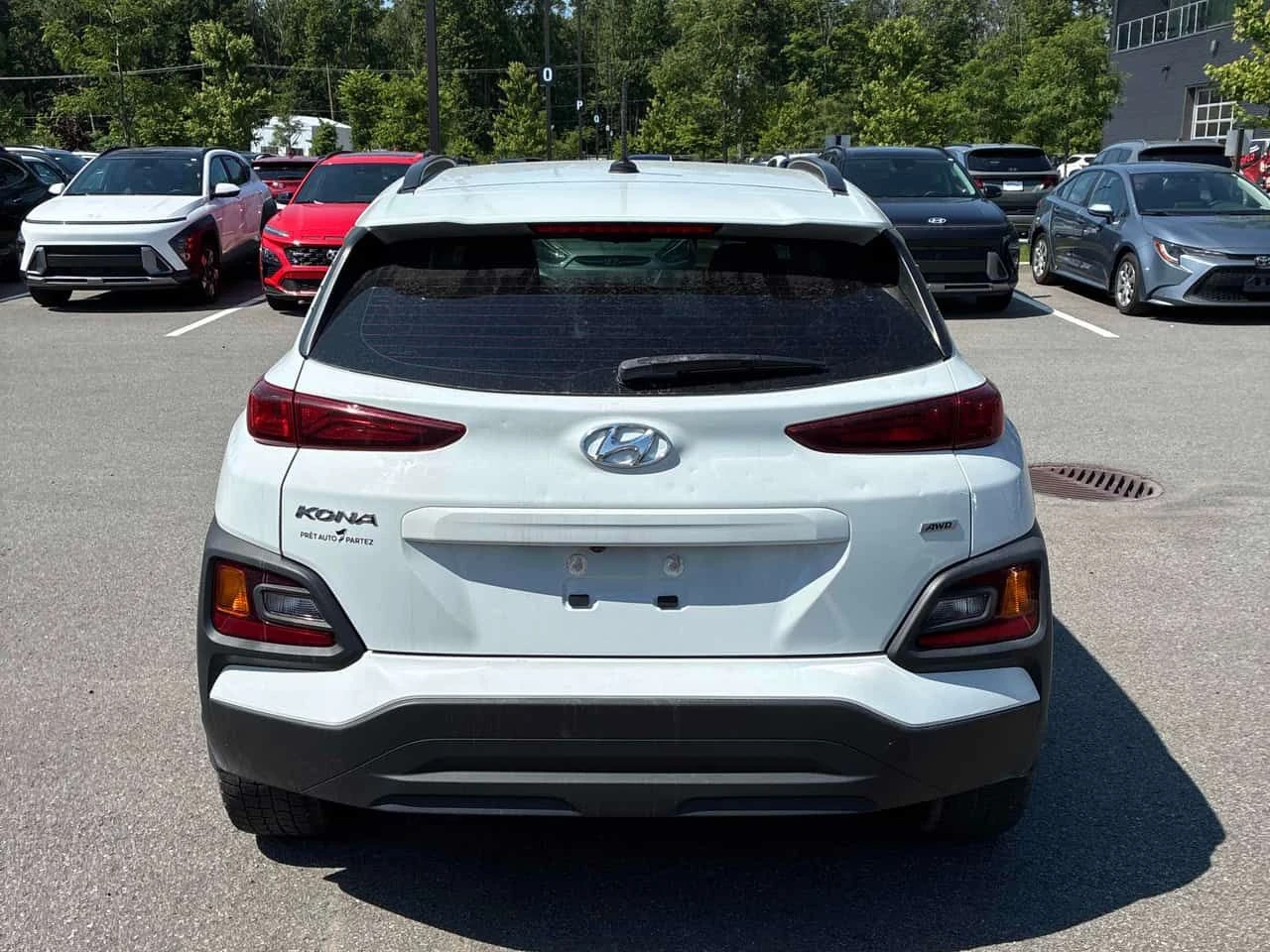 Hyundai Kona * Preferred * CARFAX * ОПЦИЯ ЗА ФИНАНСИРАНЕ , снимка 4 - Автомобили и джипове - 55508620