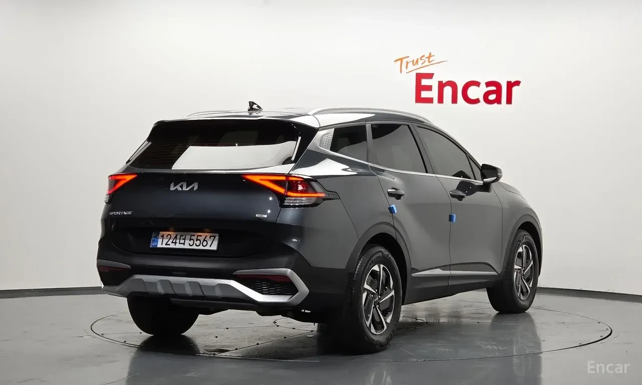 Kia Sportage HYBRID* PRESTIGE* ОБДУХВАНЕ* LANE* ASSIST* 360КАМЕ, снимка 2 - Автомобили и джипове - 55800265