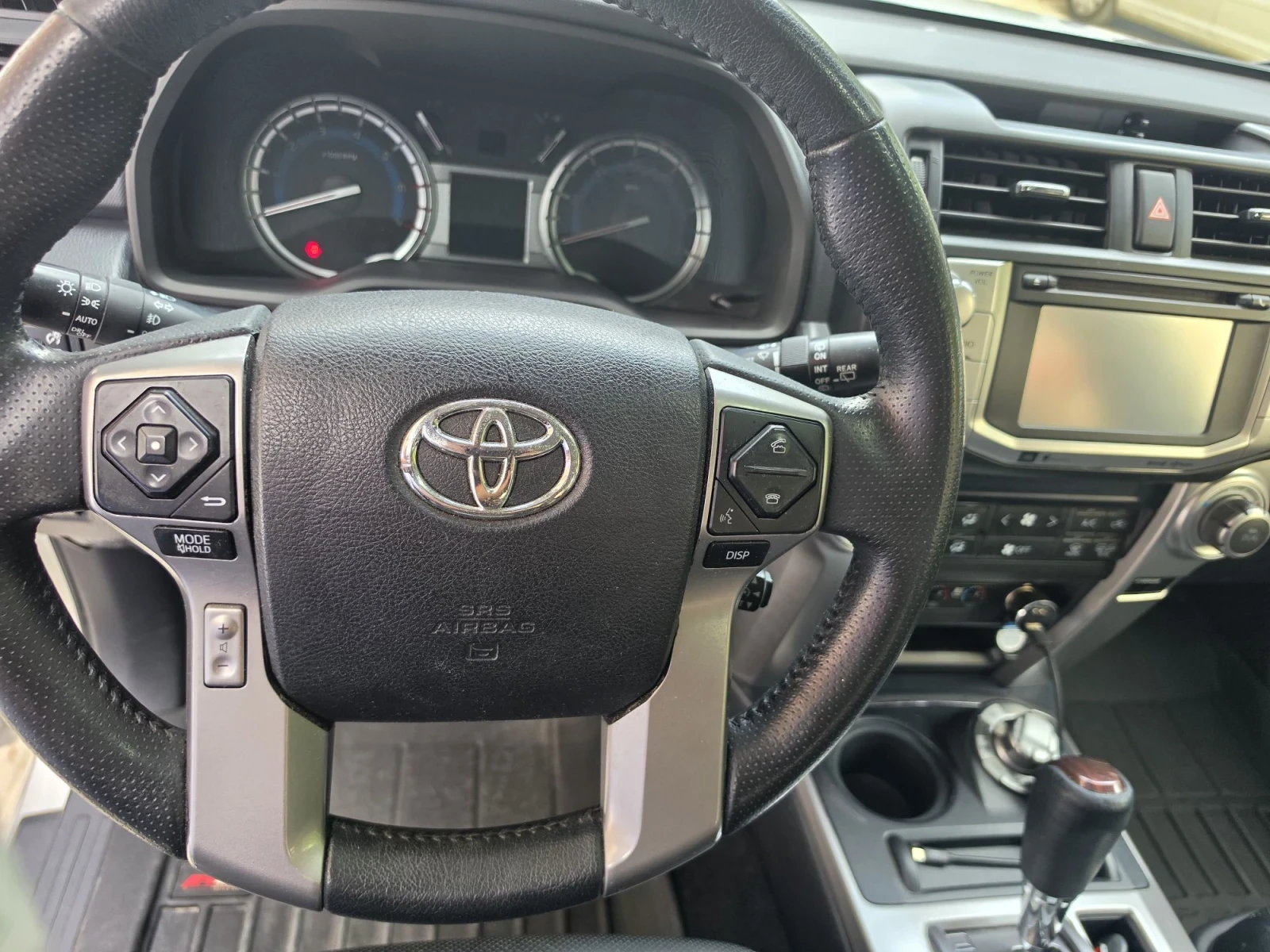 Toyota 4runner 4.0I LPG, снимка 8 - Автомобили и джипове - 55836008