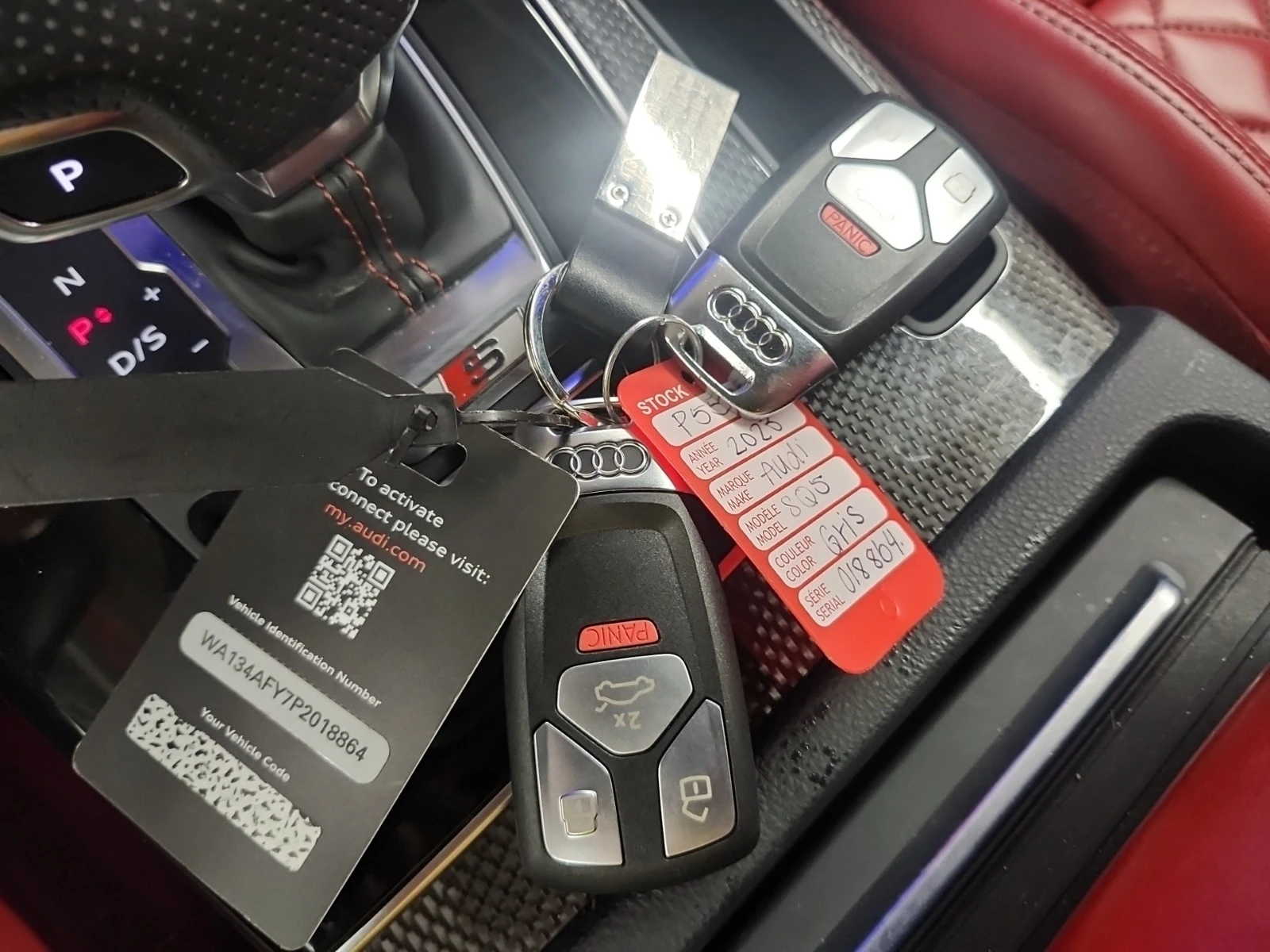 Audi SQ5 TECHNIK| B&O| MATRIX| ПАМЕТ| ПАНО| 2 КЛЮЧА| , снимка 8 - Автомобили и джипове - 56117602