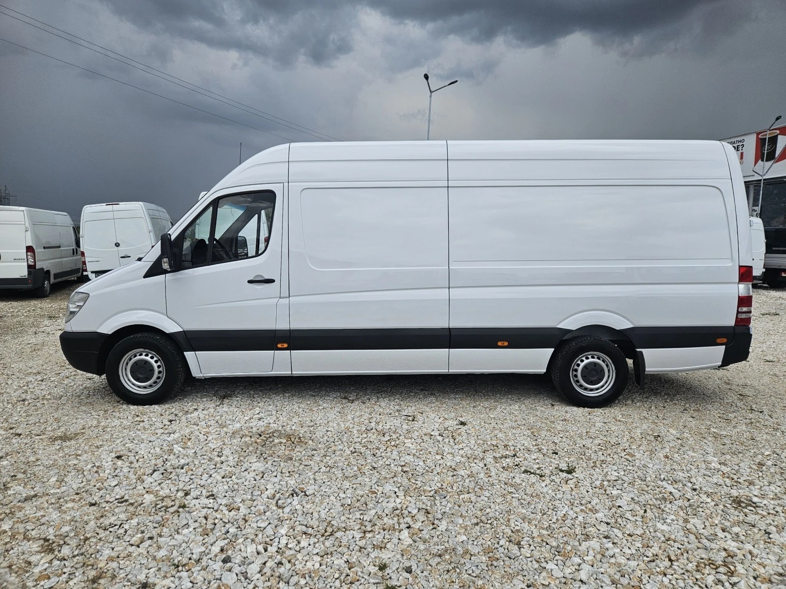 Mercedes-Benz Sprinter 318 Макси - изображение 2