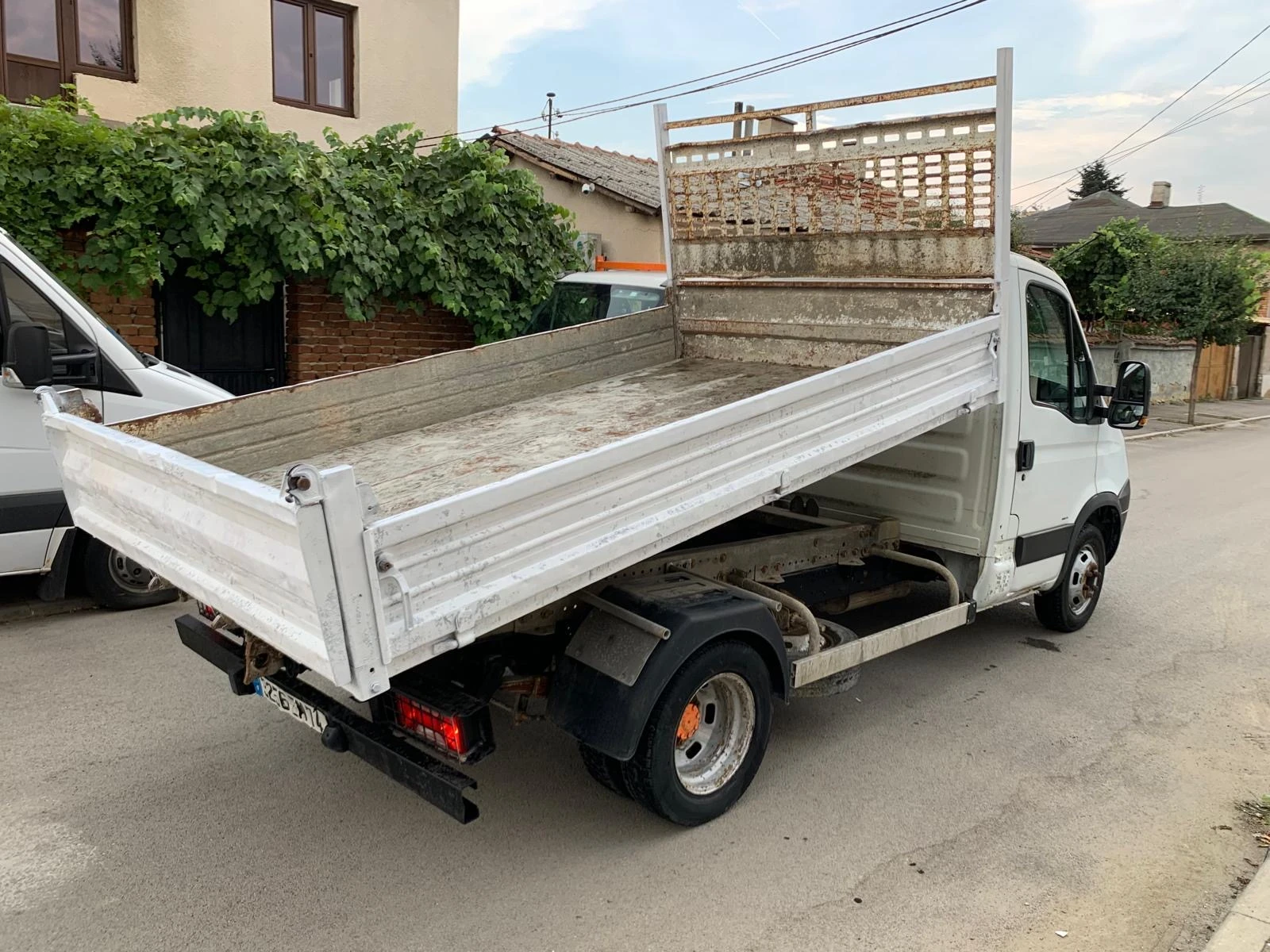 Iveco 35c13 35c12 САМОСВАЛ Категория В, 3, 5т - изображение 9