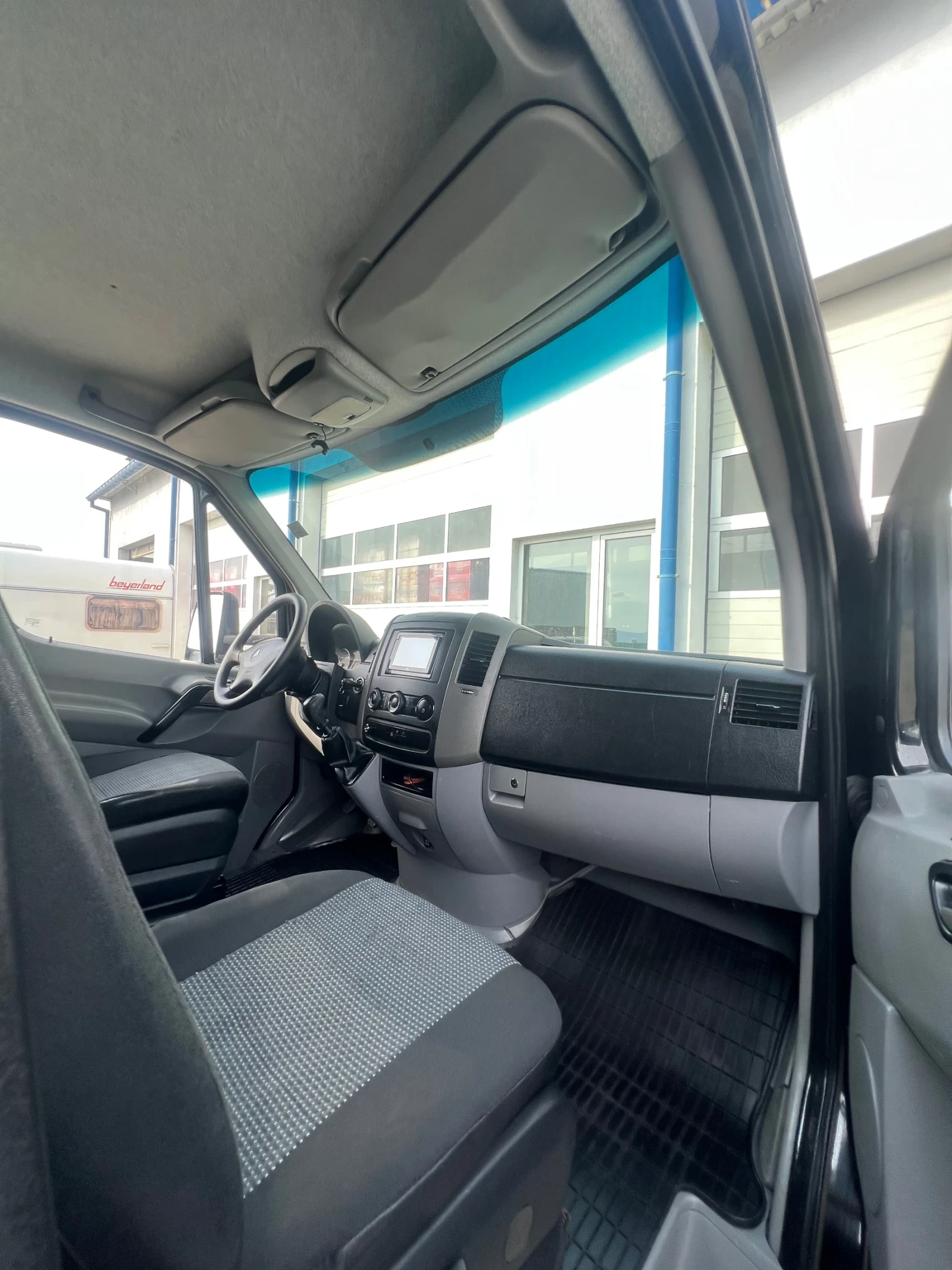 Mercedes-Benz Sprinter 516 - /  / 160. | Mobile.bg   16