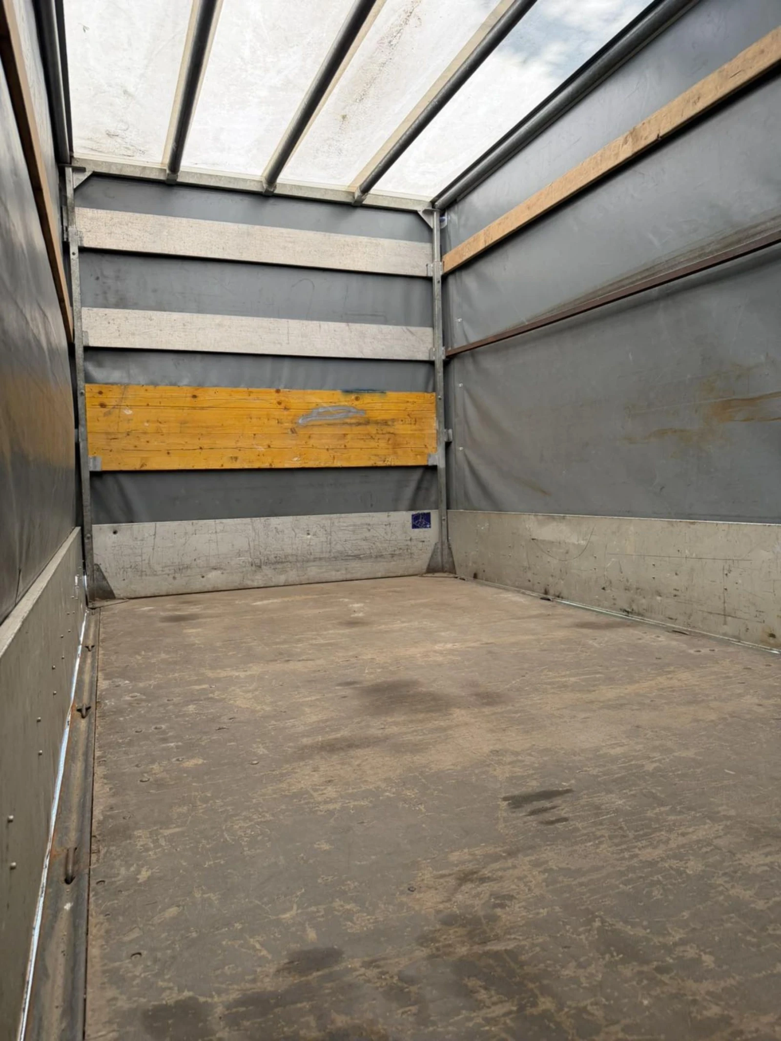 Iveco 35S18, снимка 11 - Бусове и автобуси - 54452909