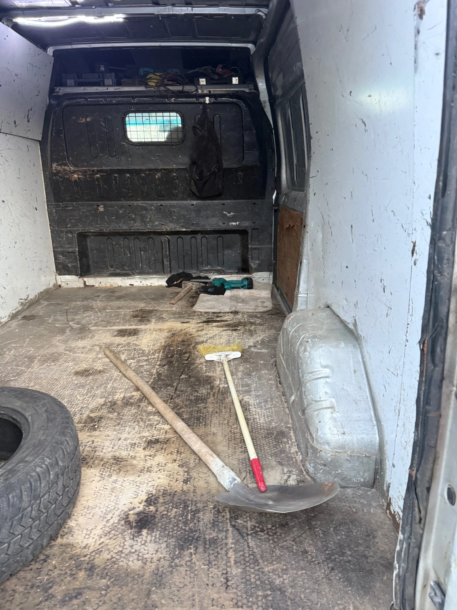 Ford Transit, снимка 4 - Бусове и автобуси - 55235765