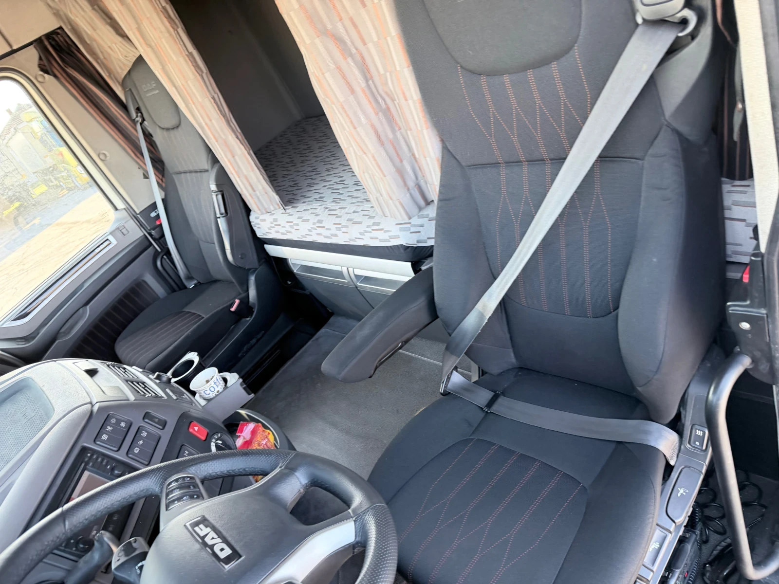 Daf XF 106 530 - изображение 8