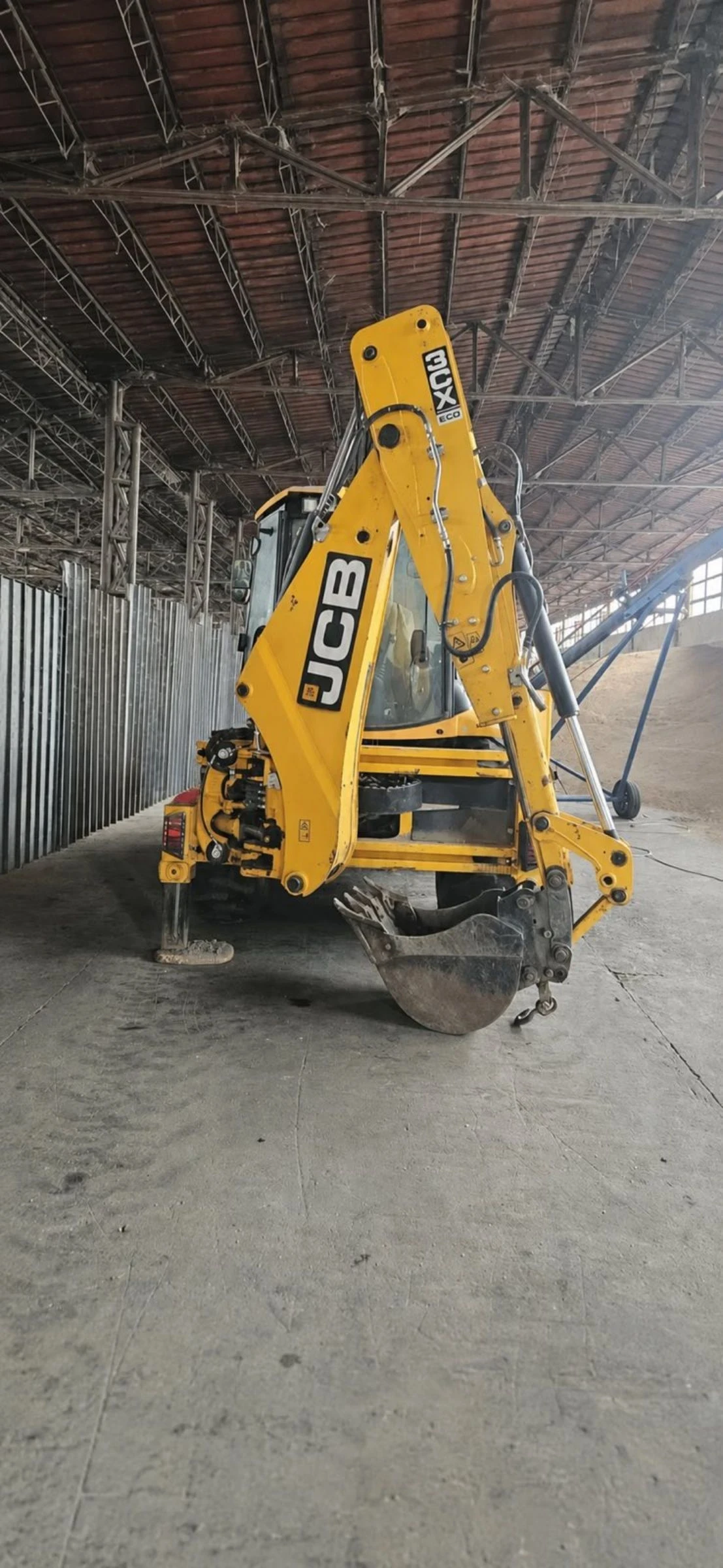 ����� JCB 3CX, 14M5WM 4x4 2021 | Mobile.bg � ����������� 4