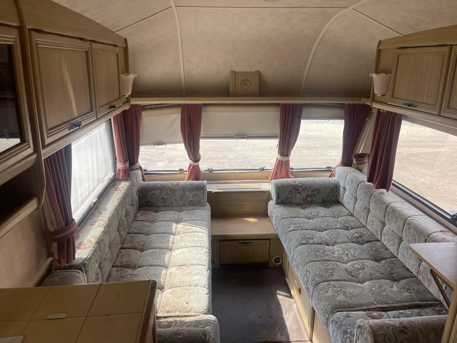 Каравана Coleman 400-2 CLUBMAN - изображение 9
