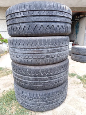      215/50R17