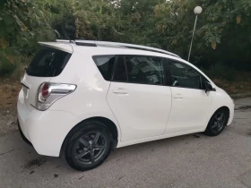 Обява за продажба на Toyota Verso 1.6 ~15 900 лв. - изображение 3