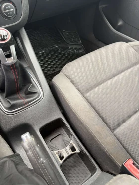 VW Golf 5 - 2199 € / 4300.87 лв. - 74794564 13