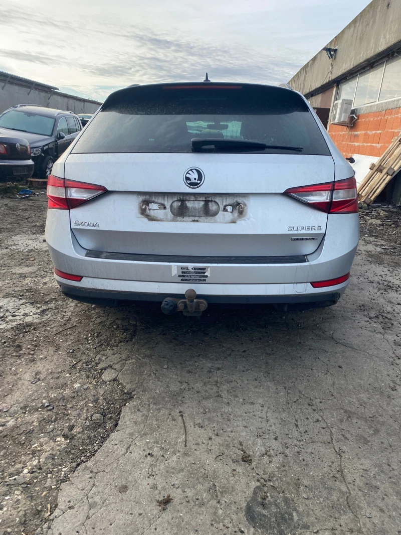 Skoda Superb 1.6tdi, снимка 3 - Автомобили и джипове - 43671744