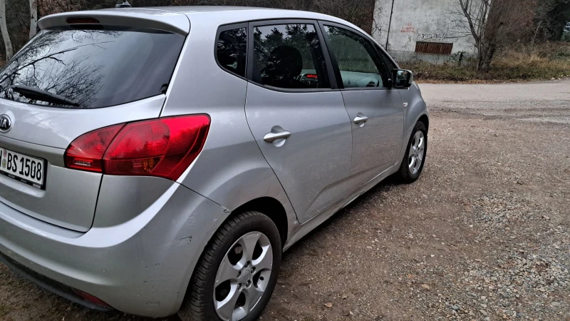 Kia Venga 1.4i LPG, снимка 5 - Автомобили и джипове - 46187175