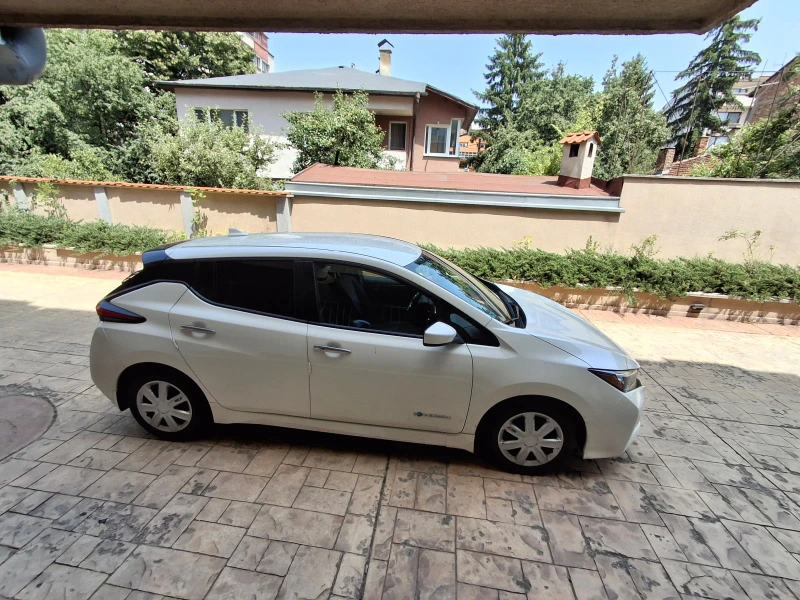 Nissan Leaf  SV, снимка 2 - Автомобили и джипове - 47200688