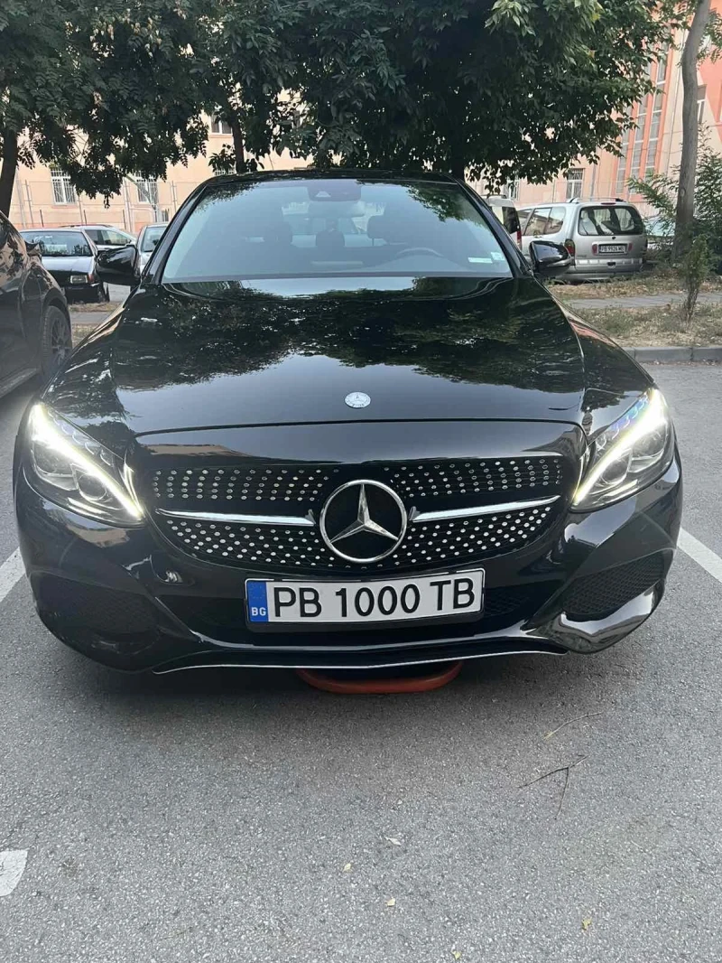 Mercedes-Benz C 300, снимка 1 - Автомобили и джипове - 48025550