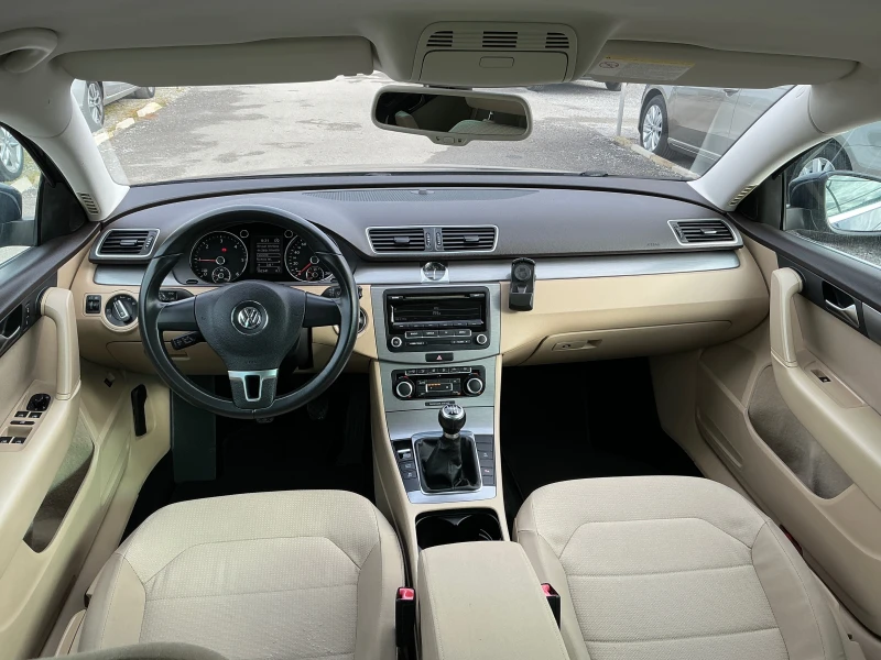 VW Passat 2.0 TDI, снимка 9 - Автомобили и джипове - 48546535