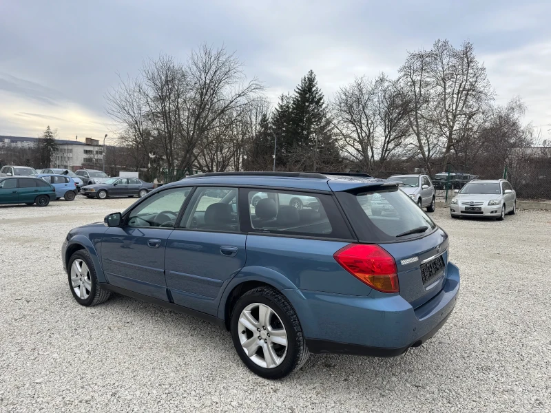 Subaru Outback 3.0 I Швейцария ТОП, снимка 8 - Автомобили и джипове - 48640726