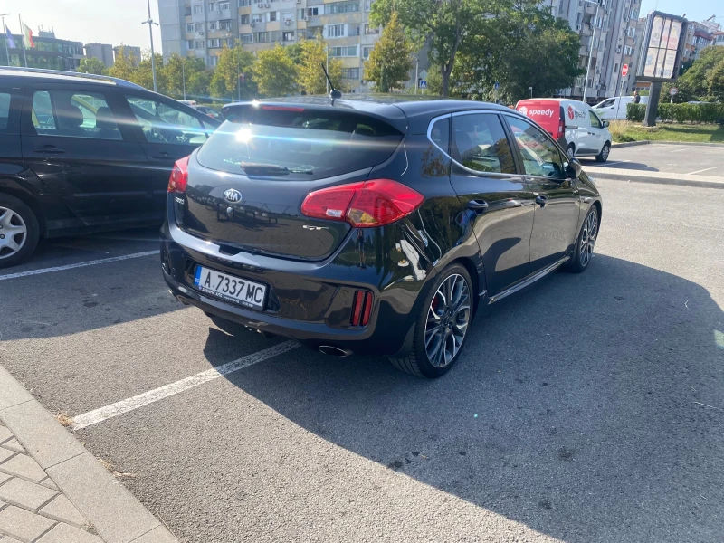 Kia Ceed GT, снимка 3 - Автомобили и джипове - 48783241