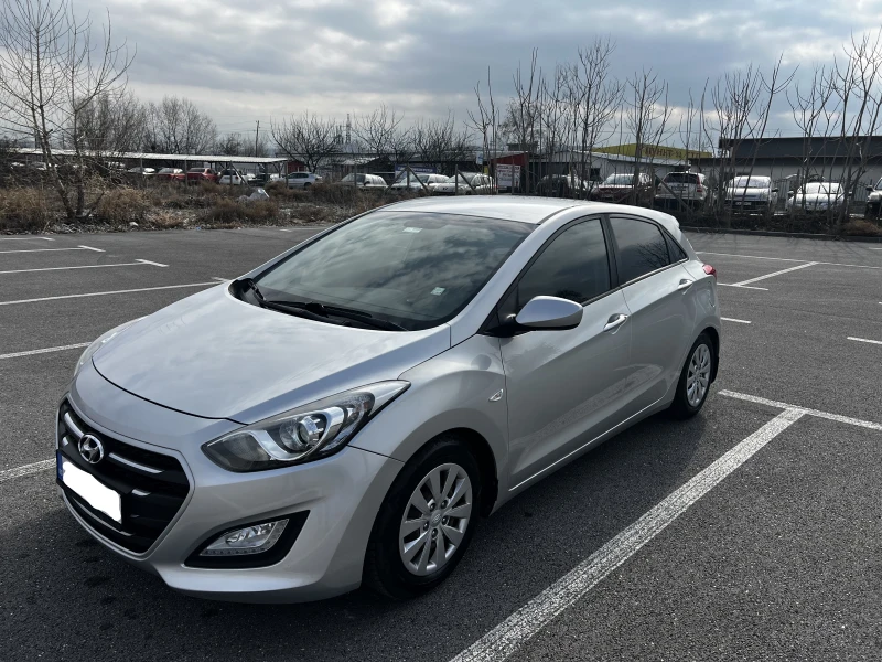 Hyundai I30 1.6 MPI, снимка 3 - Автомобили и джипове - 48956068