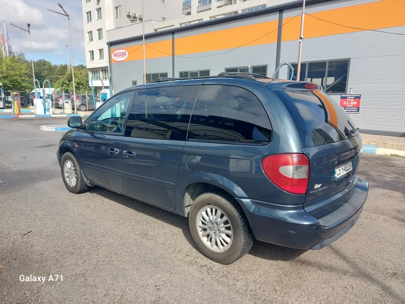 Chrysler Voyager 2.8d, снимка 3 - Автомобили и джипове - 49155899