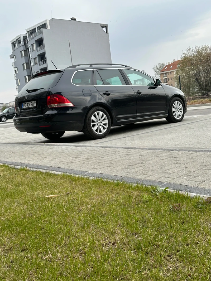 VW Golf Variant, снимка 16 - Автомобили и джипове - 49315172