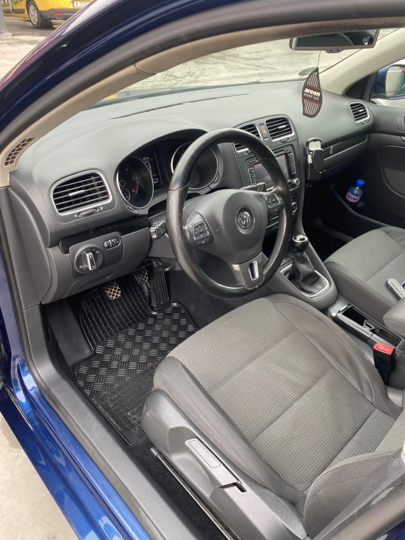 VW Golf 2.0 TDI, снимка 7 - Автомобили и джипове - 49481237