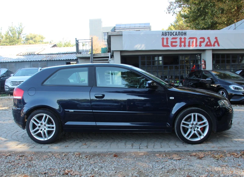 Audi A3 2.0 FSI  AUTOMATIC С РЕГИСТР, снимка 4 - Автомобили и джипове - 51930631
