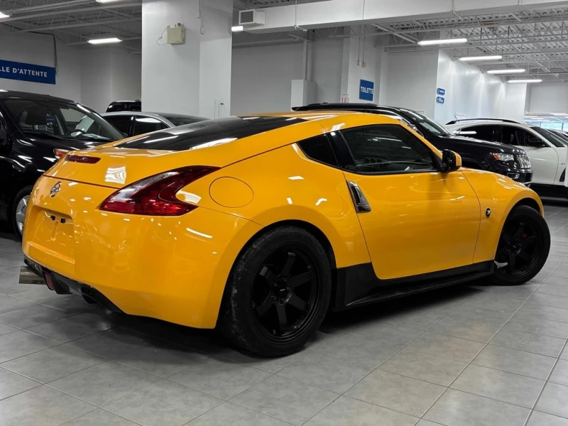 Nissan 370Z * Manual * CARFAX * ЦЕНА ДО БГ, снимка 3 - Автомобили и джипове - 53032168