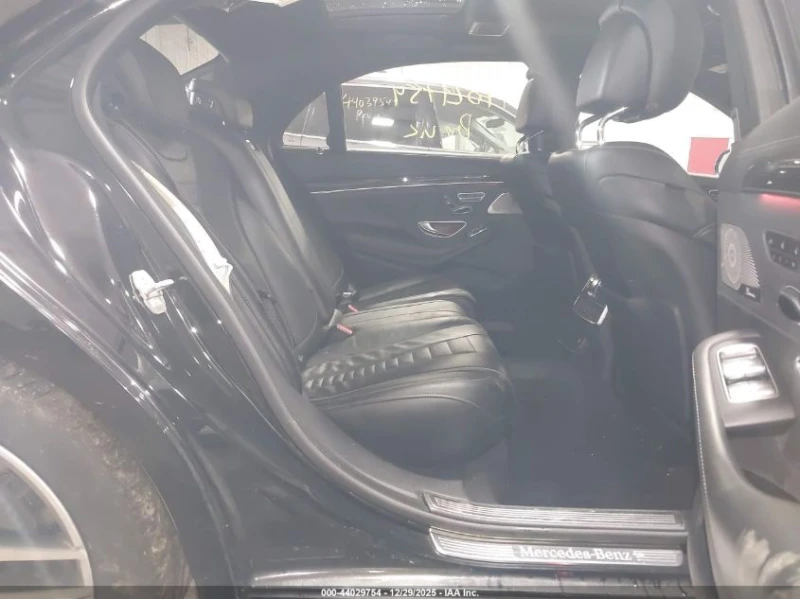 Mercedes-Benz S 550 4MATIC, снимка 8 - Автомобили и джипове - 53501634